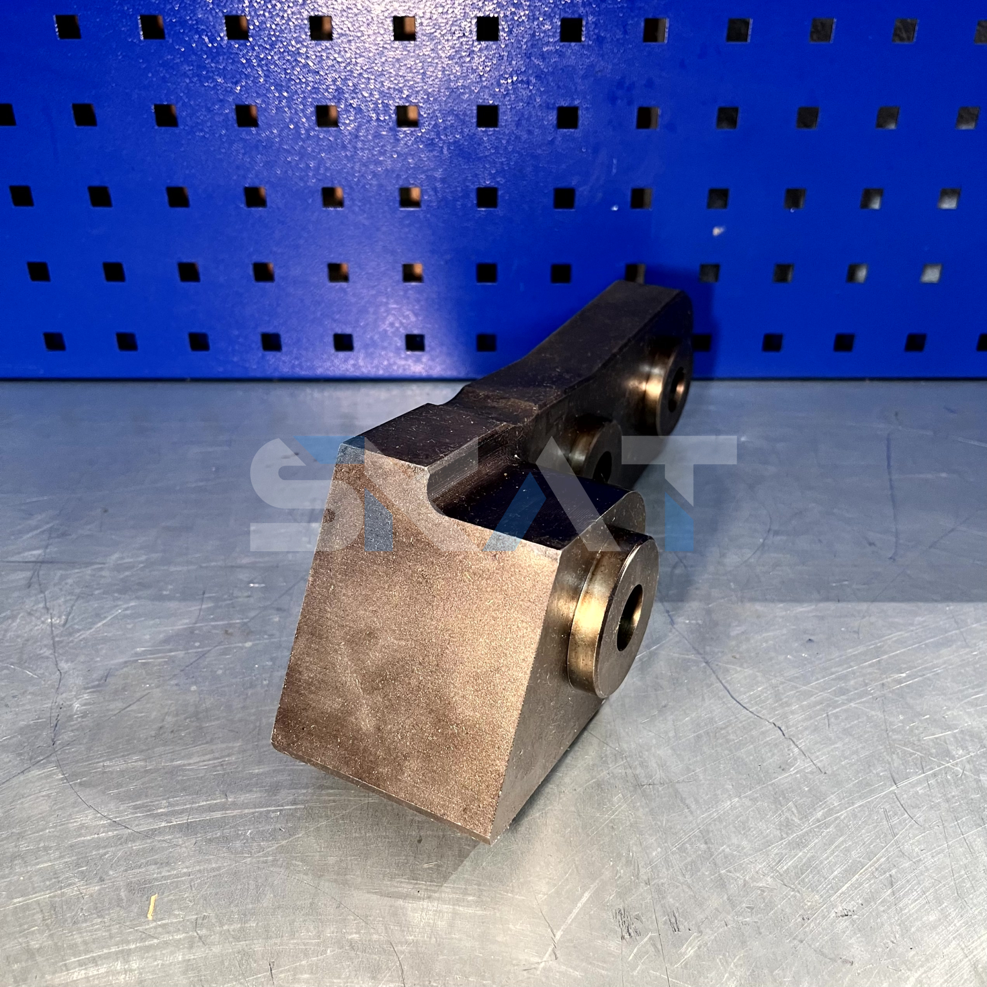 Нож HAMMER CI2000