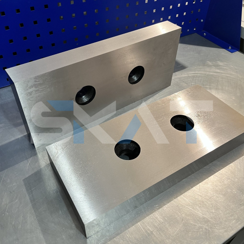Нож Lefort Conkest 500/600 444*190*55 сталь 45NiCrMo16