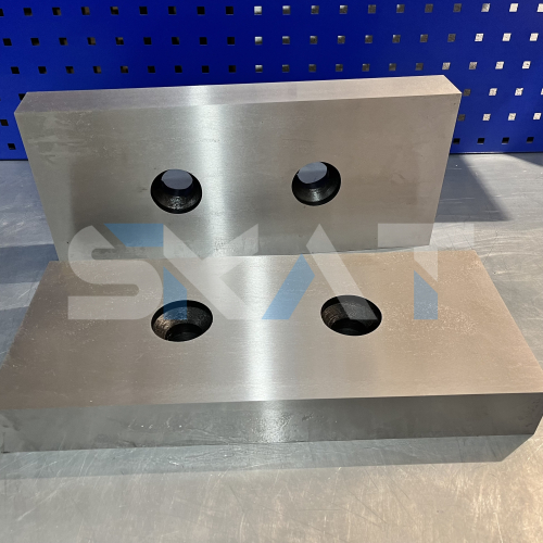 Нож Lefort Conkest 500/600 444*190*55 сталь 45NiCrMo16