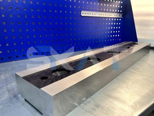 Нож idromec 656 (920*180*70) сталь H13, 51-53HRC