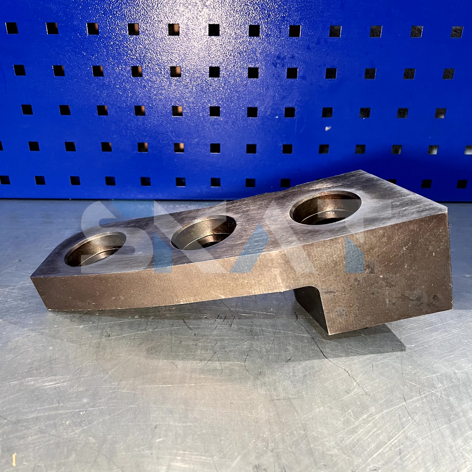 Нож HAMMER CI2000