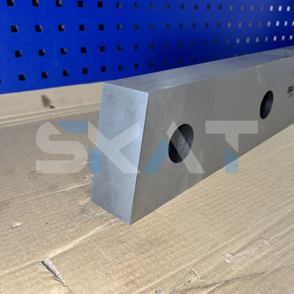 Нож ROCET-1000 (684*112*55) сталь H13, 51-53HRC